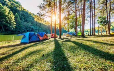 Vacances entre jeunes : choisir un camping près des Monts du Lyonnais